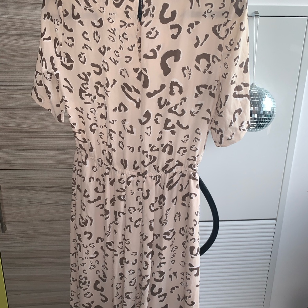 ✅ $10 ADD-ON ONLY ✅ BCBG Max Azria Cream Leopard Print Dress XS ✅ $10 ADD-ON ON✅ - Picture 9 of 15
